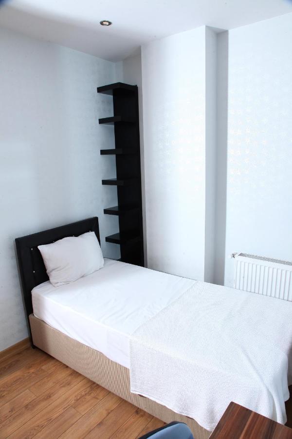 Garden Hill Otel